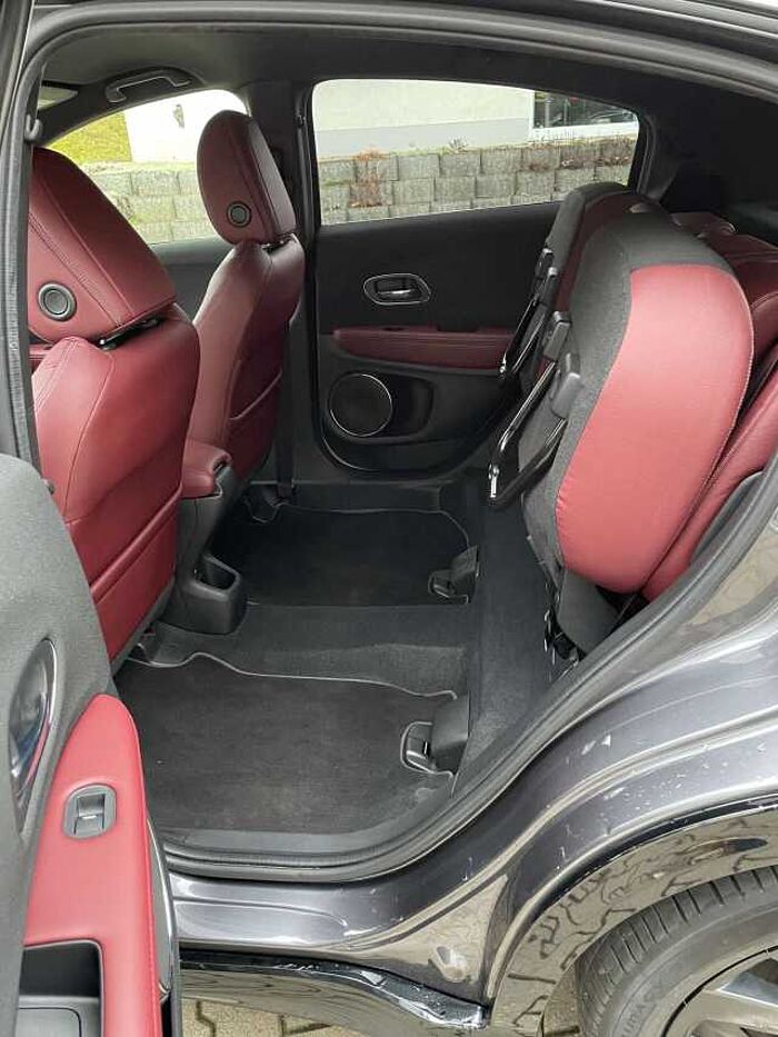 Honda HR-V Sport AHK