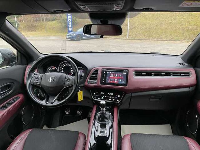 Honda HR-V Sport AHK