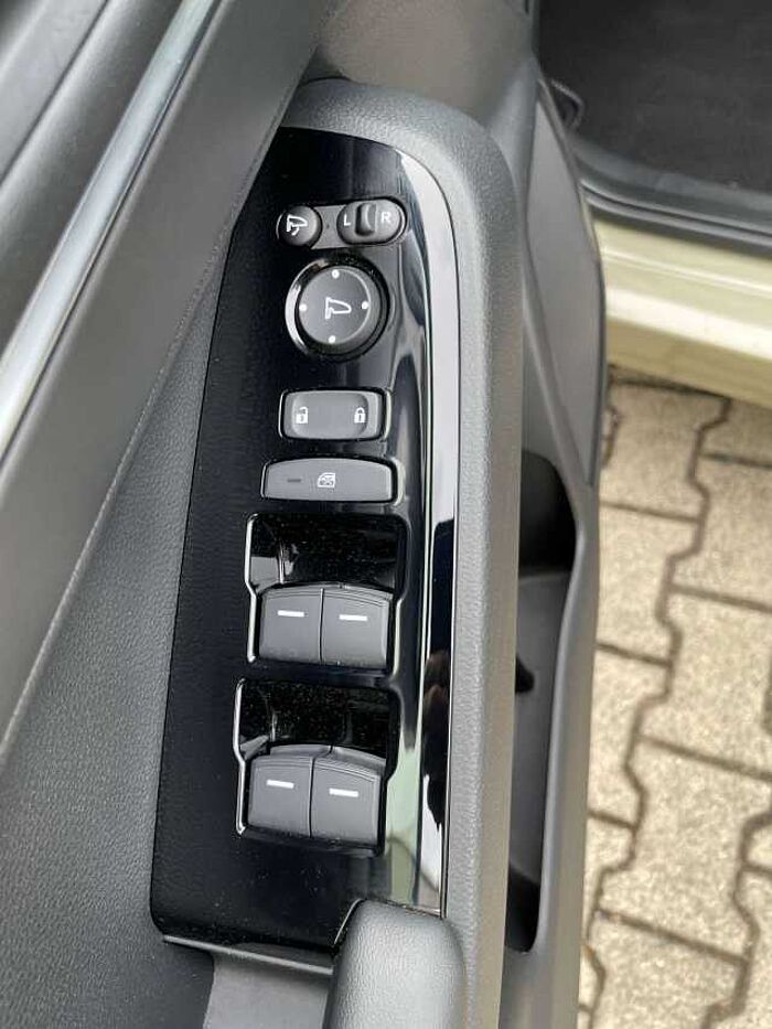 Honda HR-V HR-V Hybrid e:HEV 1.5 i-MMD Hybrid Advance