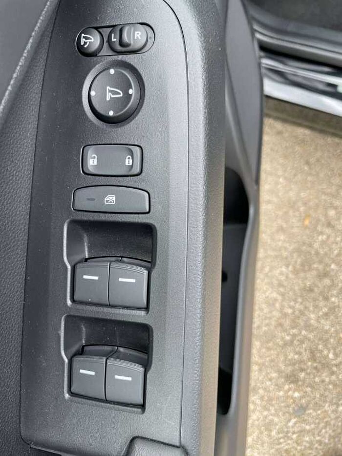 Honda HR-V HR-V Hybrid e:HEV 1.5 i-MMD Hybrid Advance Style