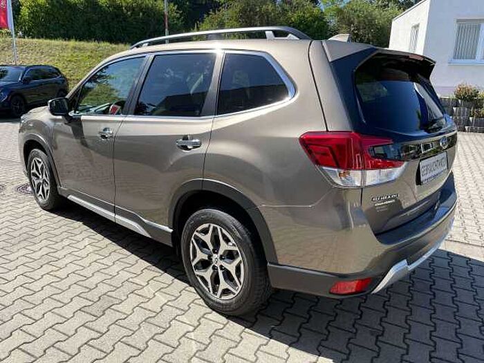 Subaru Forester Forester Hybrid 2.0ie Lineartronic Comfort