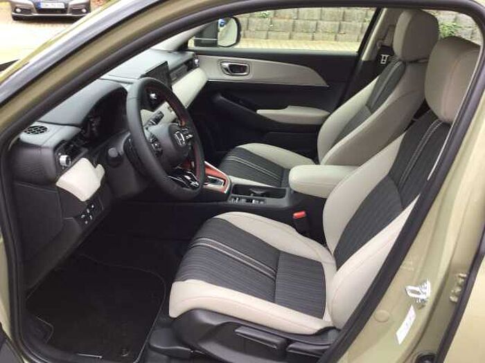 Honda HR-V e:HEV 1.5 i-MMD Hybrid Advance Style